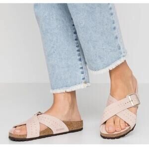 Birkenstock Women's Crisscross Sandals in Light Pink